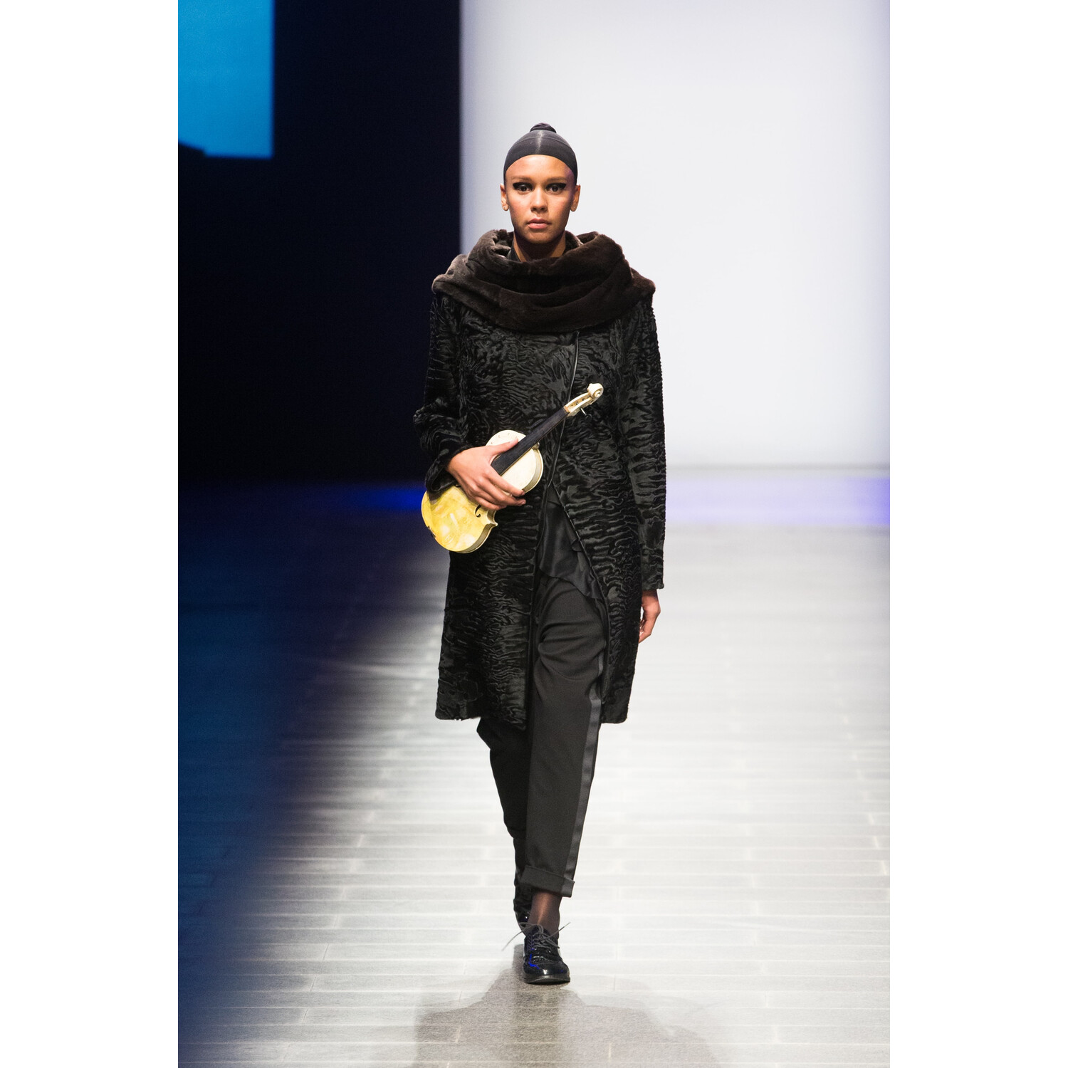 Фото Larissa Pogoretskaya SPRING 2018 READY-TO-WEAR Лариса Погорецкая весна- лето 2018 Санкт Петербург MBFDays